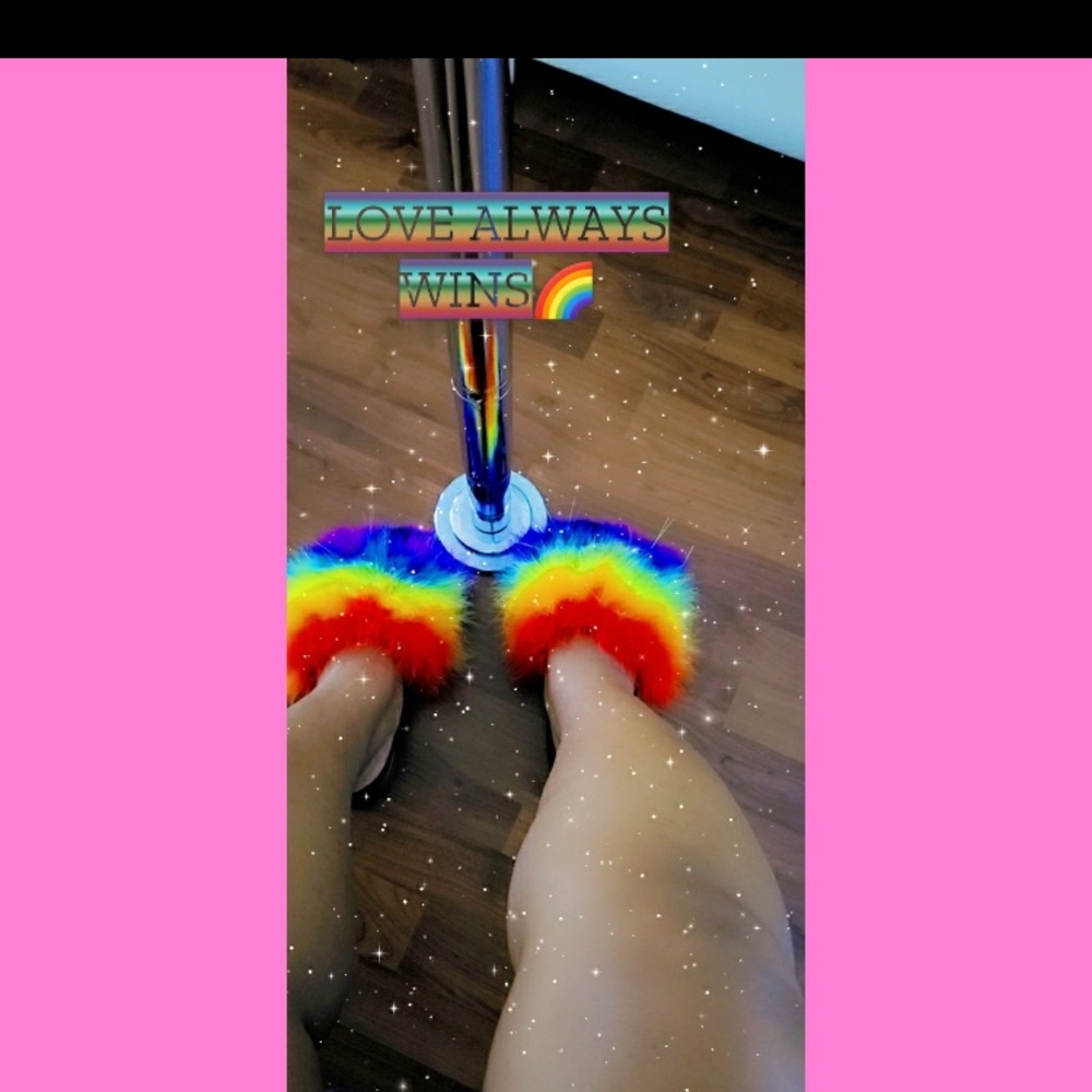 Rainbow Fur Slides